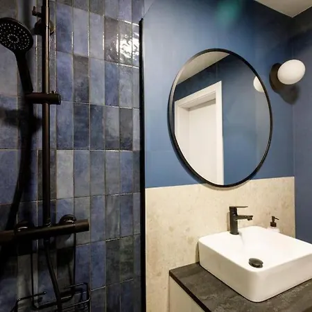 - Old Town - Chic - Jana Pawla 33 *