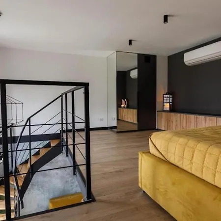 Апартаменты - Old Town - Chic - Jana Pawla 33 Вроцлав