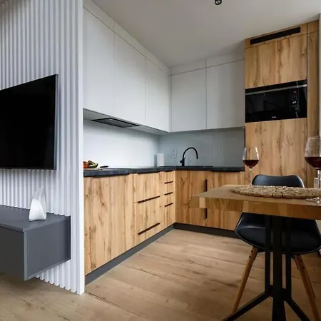 - Old Town - Chic - Jana Pawla 33 * فروتسواف