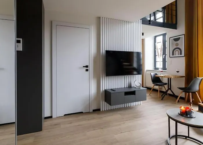 - Old Town - Chic - Jana Pawla 33